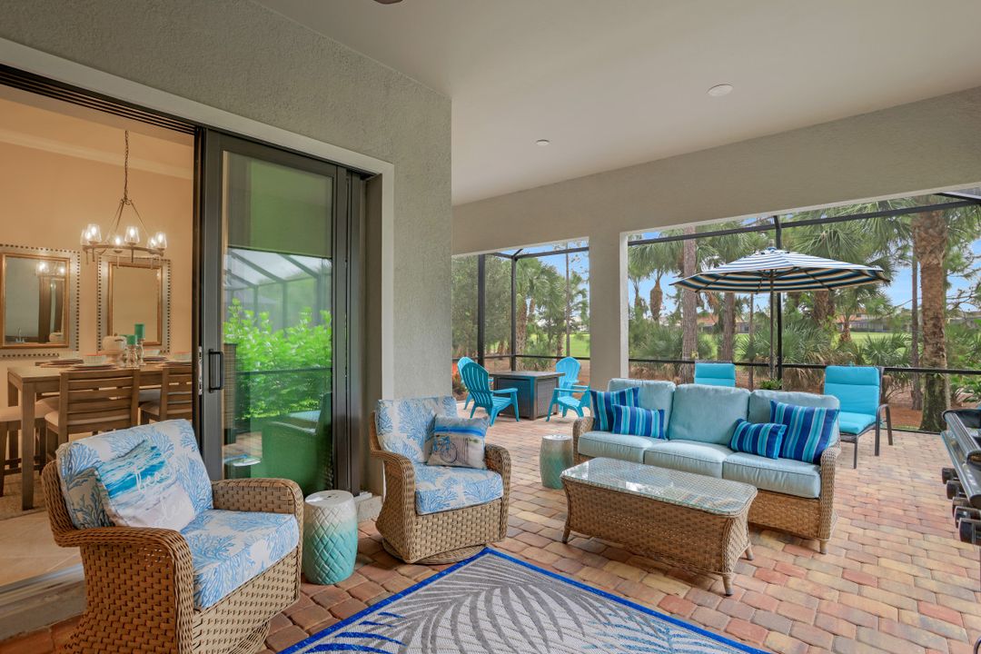 9350 Greyhawk Trl, Naples, FL 34120