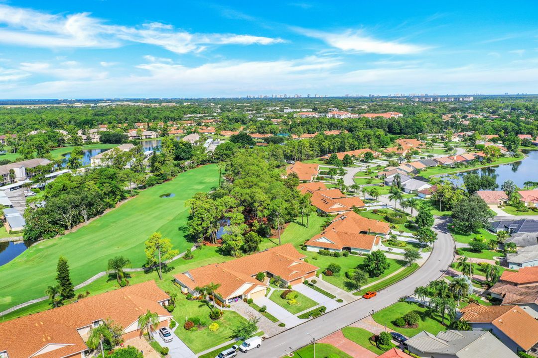 606 Kings Way, Naples, FL 34104