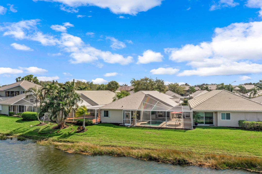 14832 Paradigm Ct, Fort Myers, FL 33919