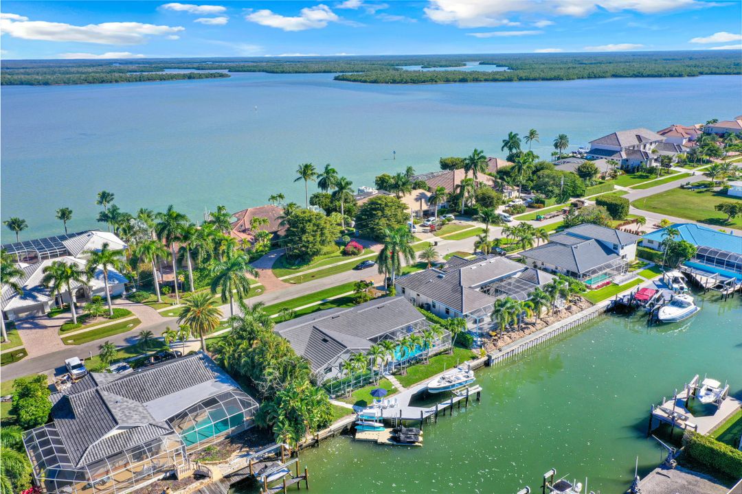 334 Polynesia Ct, Marco Island, FL 34145