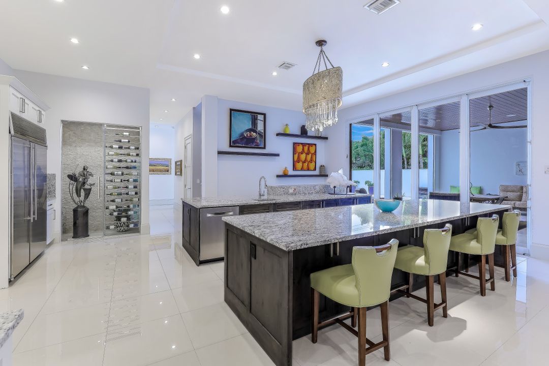 1824 Alamanda Dr, Naples, FL 34102