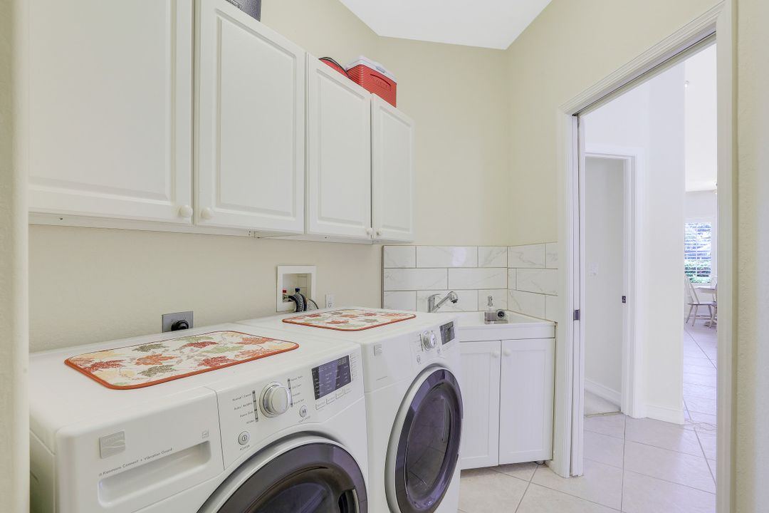 14849 Fripp Island Ct, Naples, FL 34119