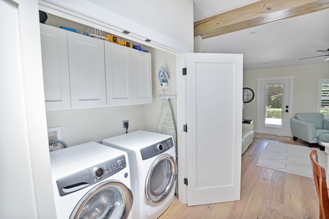 1204 Diana Ave, Naples, FL 34103