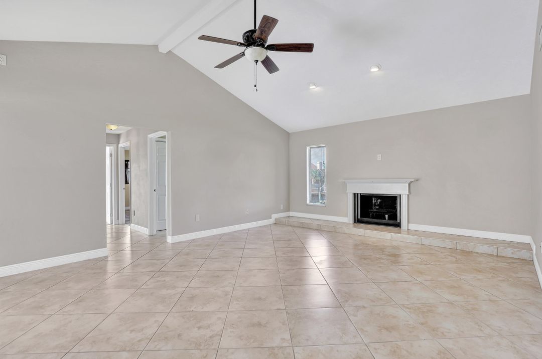 4920 SW 8th Pl, Cape Coral, FL 33914