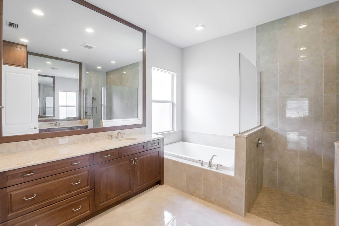 28613 Sicily Loop, Bonita Springs, FL 34135