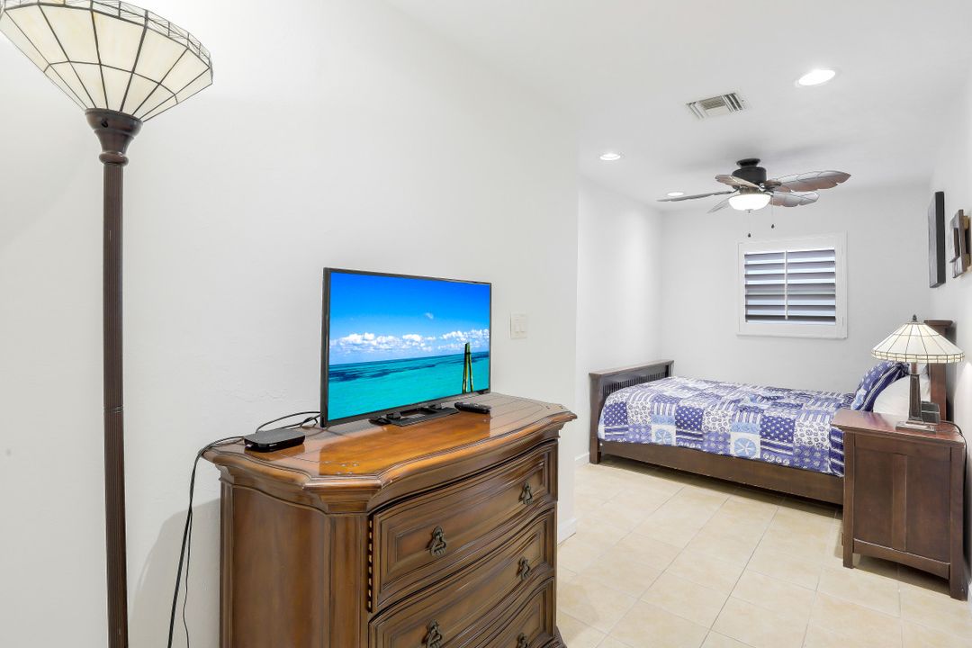 435 Kendall Dr, Marco Island, FL 34145