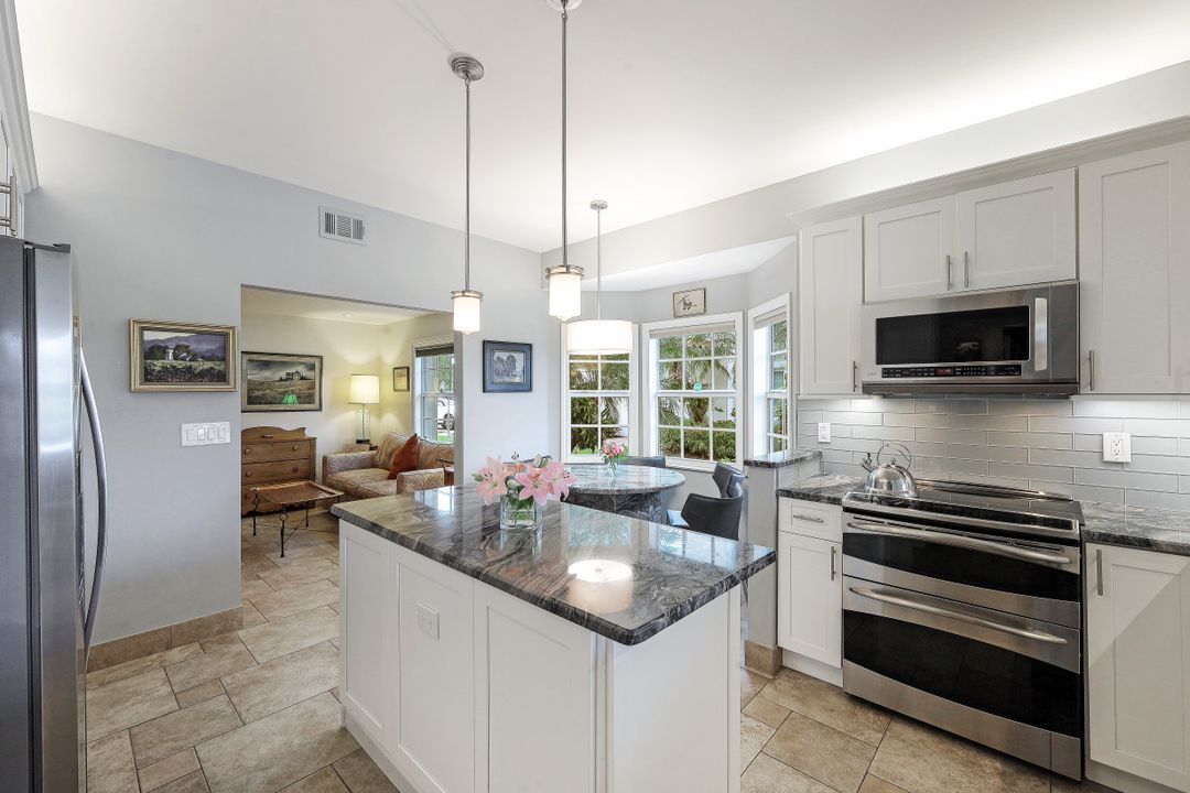 3584 Windjammer Cir #1703, Naples, FL 34112