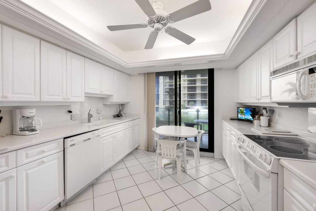 176 S Collier Blvd #204, Marco Island, FL 34145