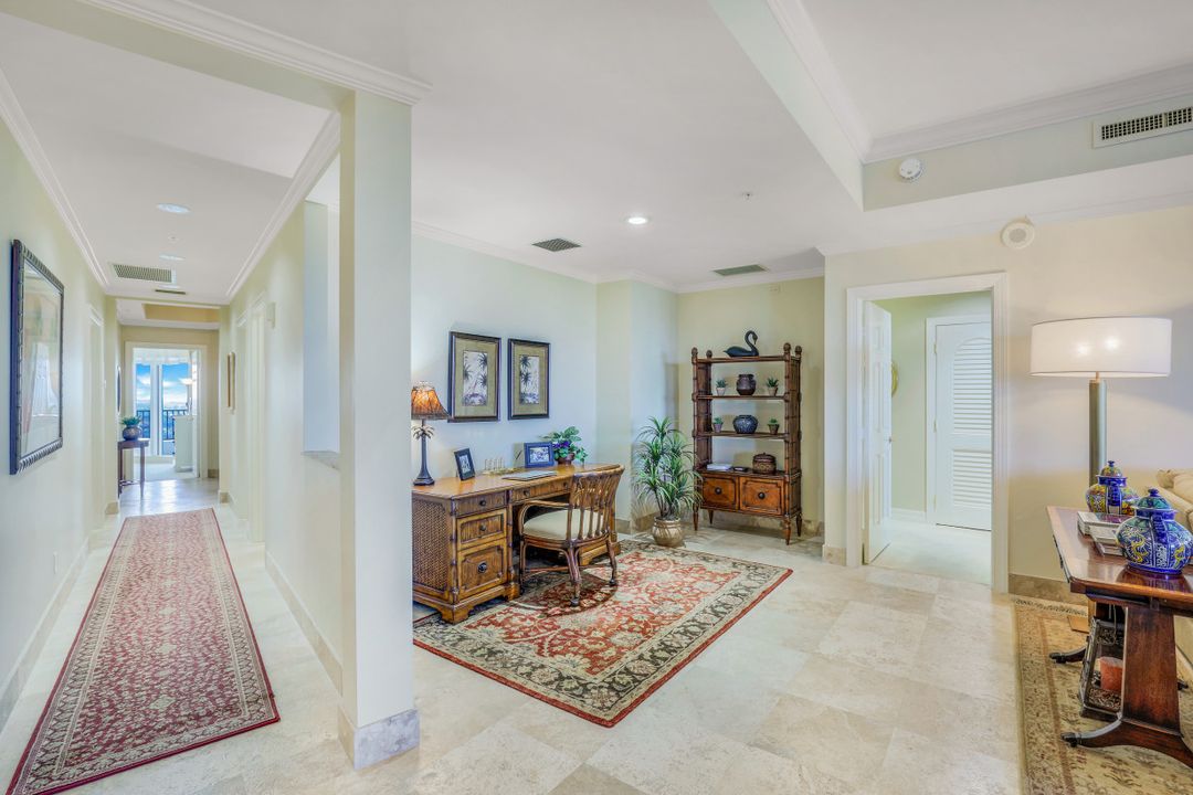 7575 Pelican Bay Blvd #1705, Naples, FL 34108
