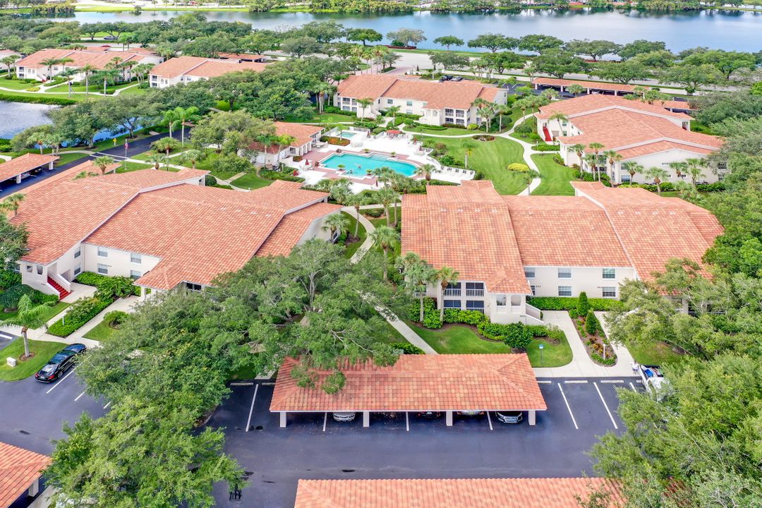 104 Tuscana Ct #805, Naples, FL 34119