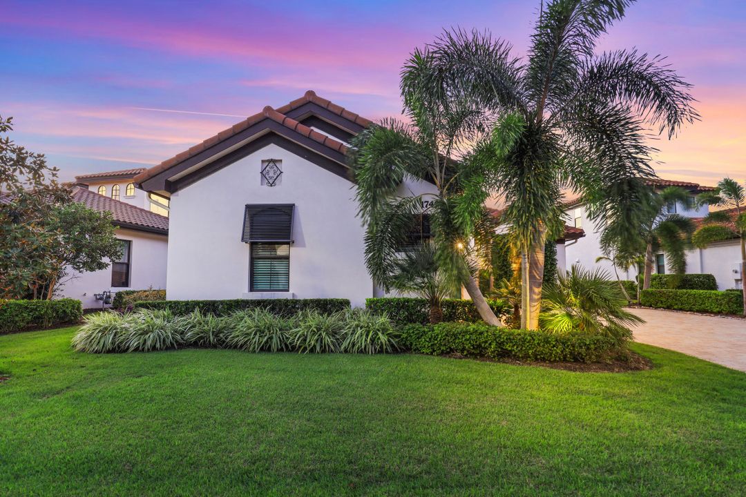 17490 Via Navona Way, Miromar Lakes, FL 33913