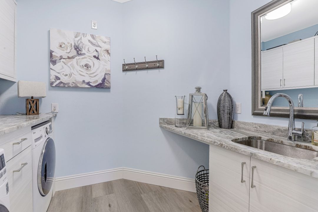 5405 SW 17th Ave, Cape Coral, FL 33914