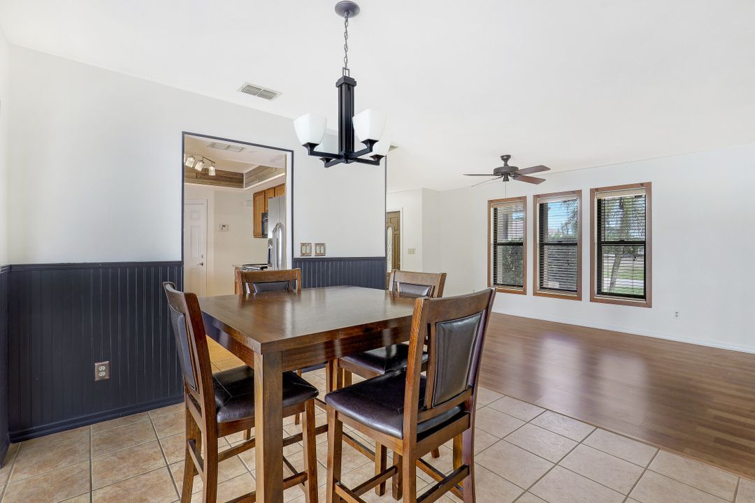 1118 SW 42nd St, Cape Coral, FL 33914