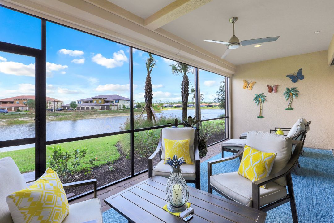 9650 Montelanico Loop #102, Naples, FL 34119