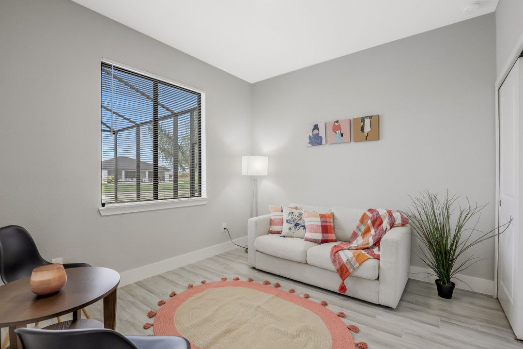 1529 SW 28th Terrace, Cape Coral, FL 33914