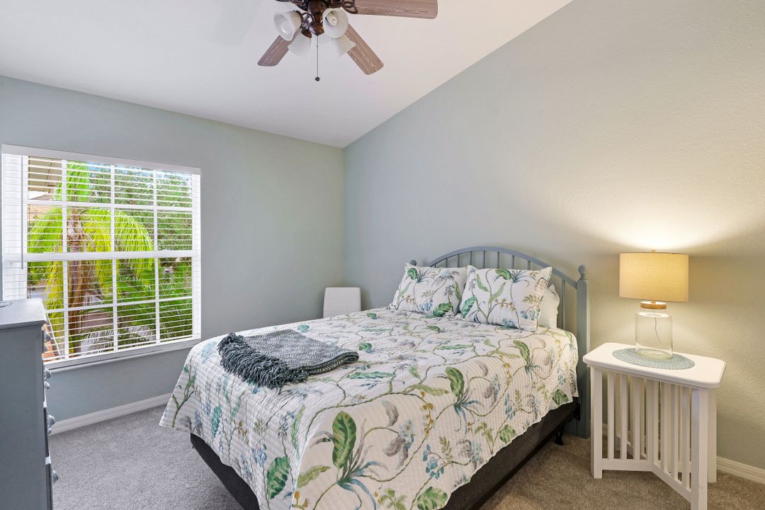 5630 Sherborn Dr #202, Naples, FL 34110