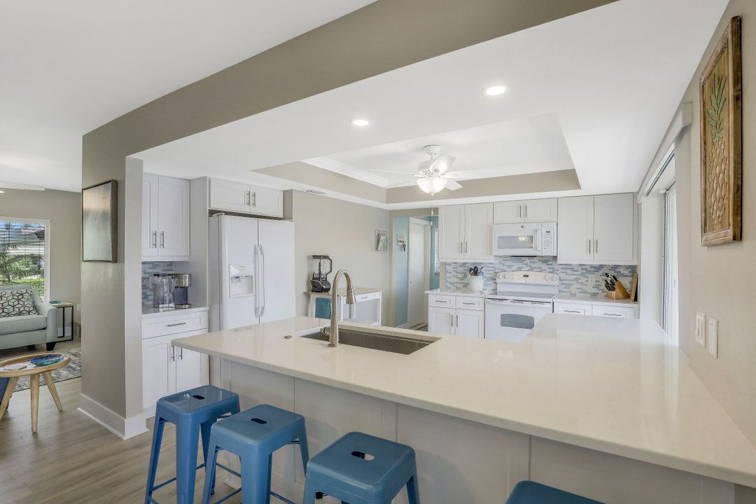 1585 Jamaica Ct, Marco Island, FL 34145