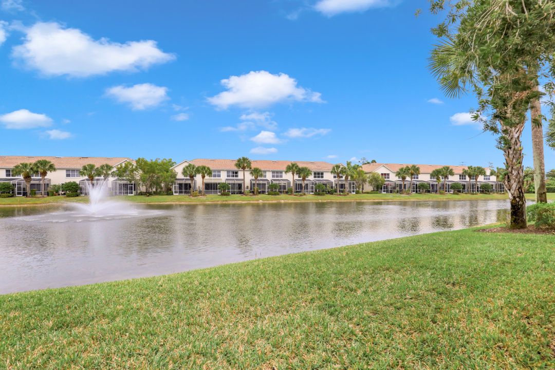 15809 Marcello Cir, Naples, FL 34110