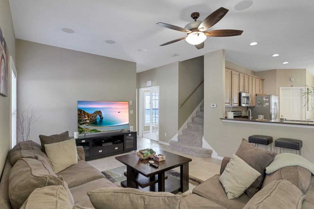 9340 Gladiolus Preserve Cir, Fort Myers, FL 33908