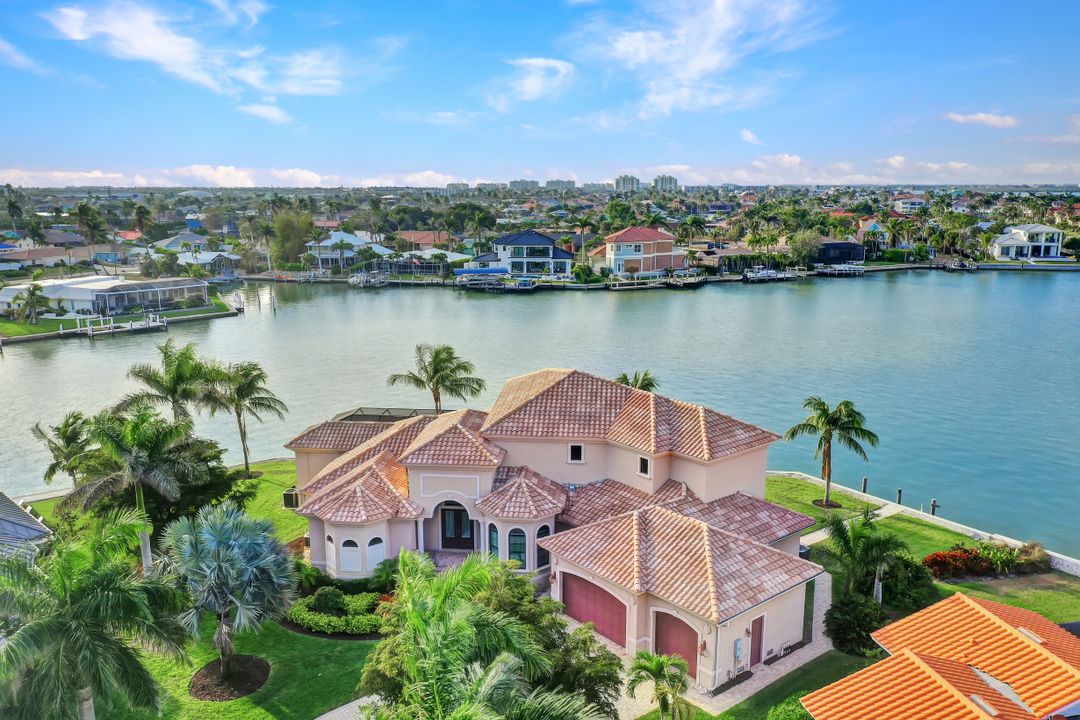 1415 Firwood Ct, Marco Island, FL 34145