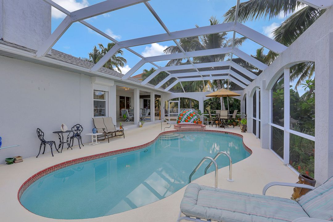 44 Algonquin Ct, Marco Island, FL 34145
