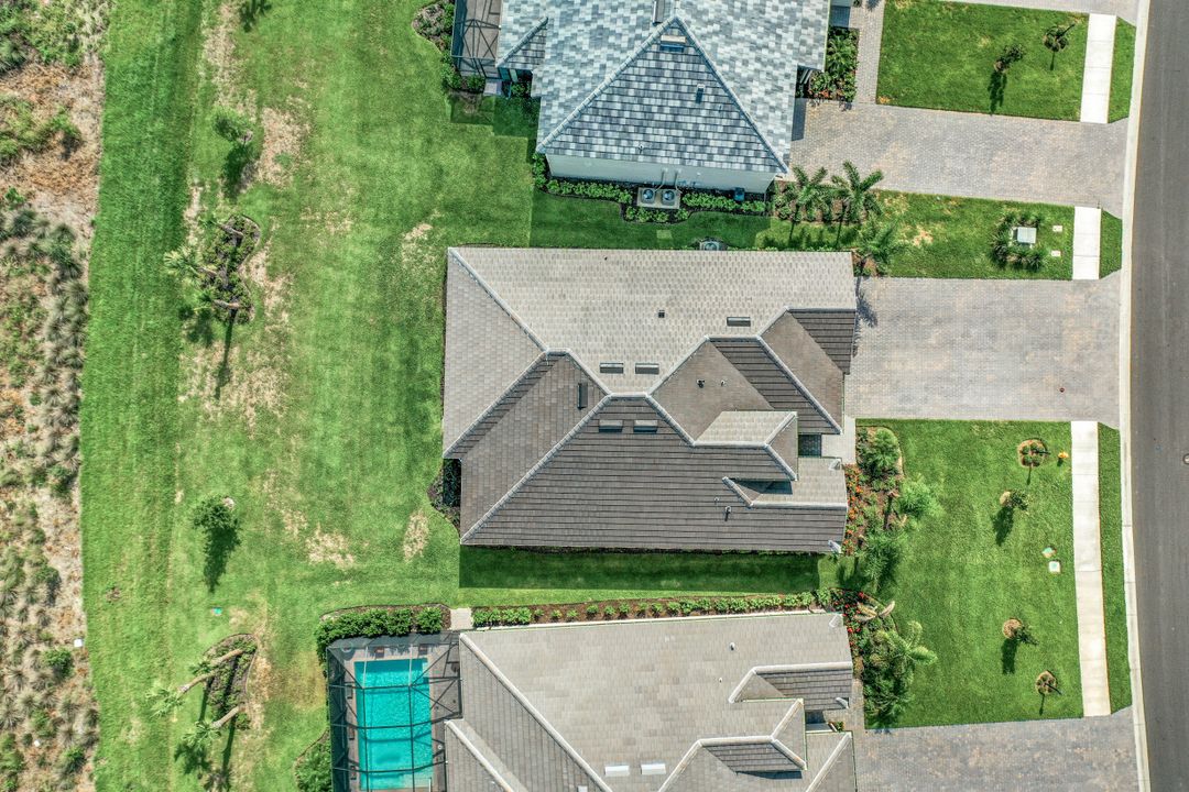 19732 Beechcrest Pl, Estero, FL 33913