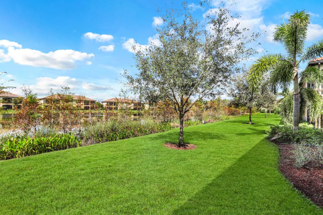 28050 Cookstown Ct #2704, Bonita Springs, FL 34135