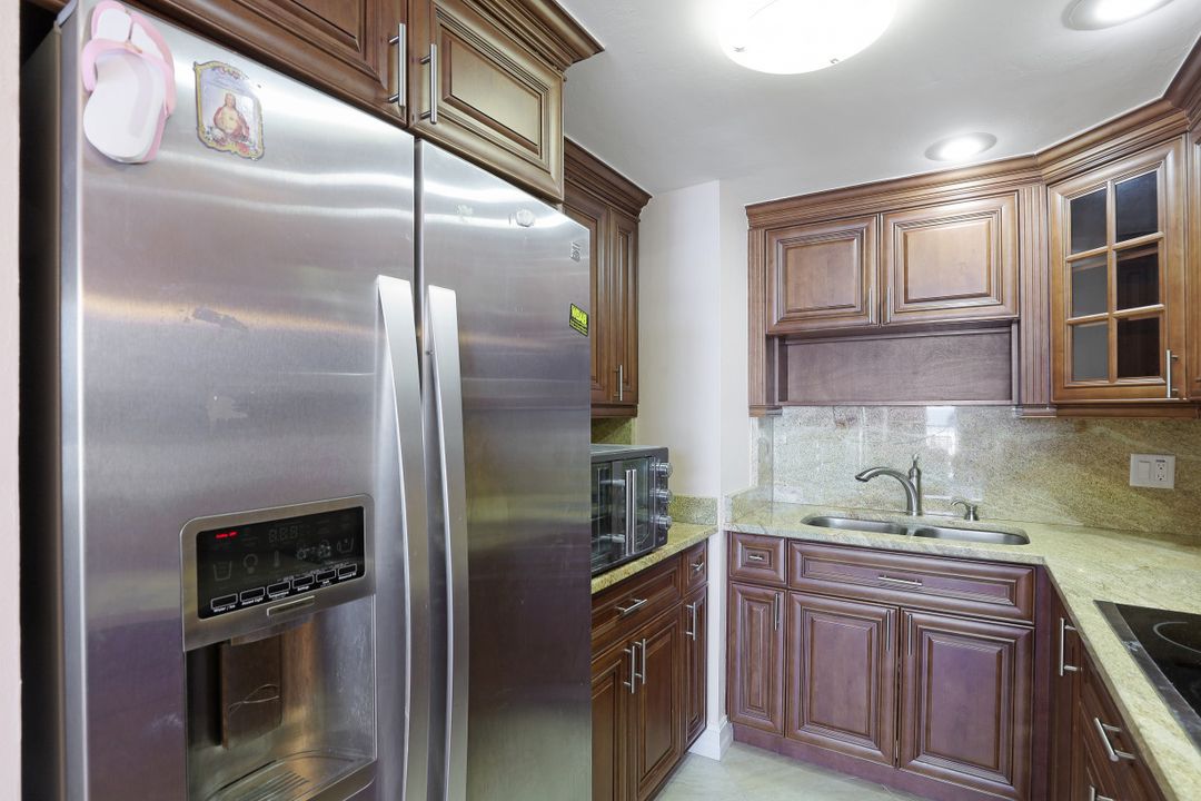 140 Seaview Ct #401N, Marco Island, FL 34145