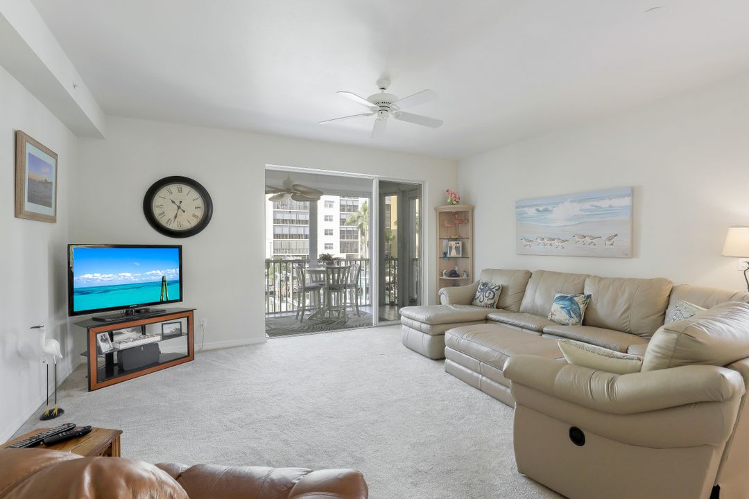 4361 Bay Beach Ln #124, Fort Myers Beach, FL 33931