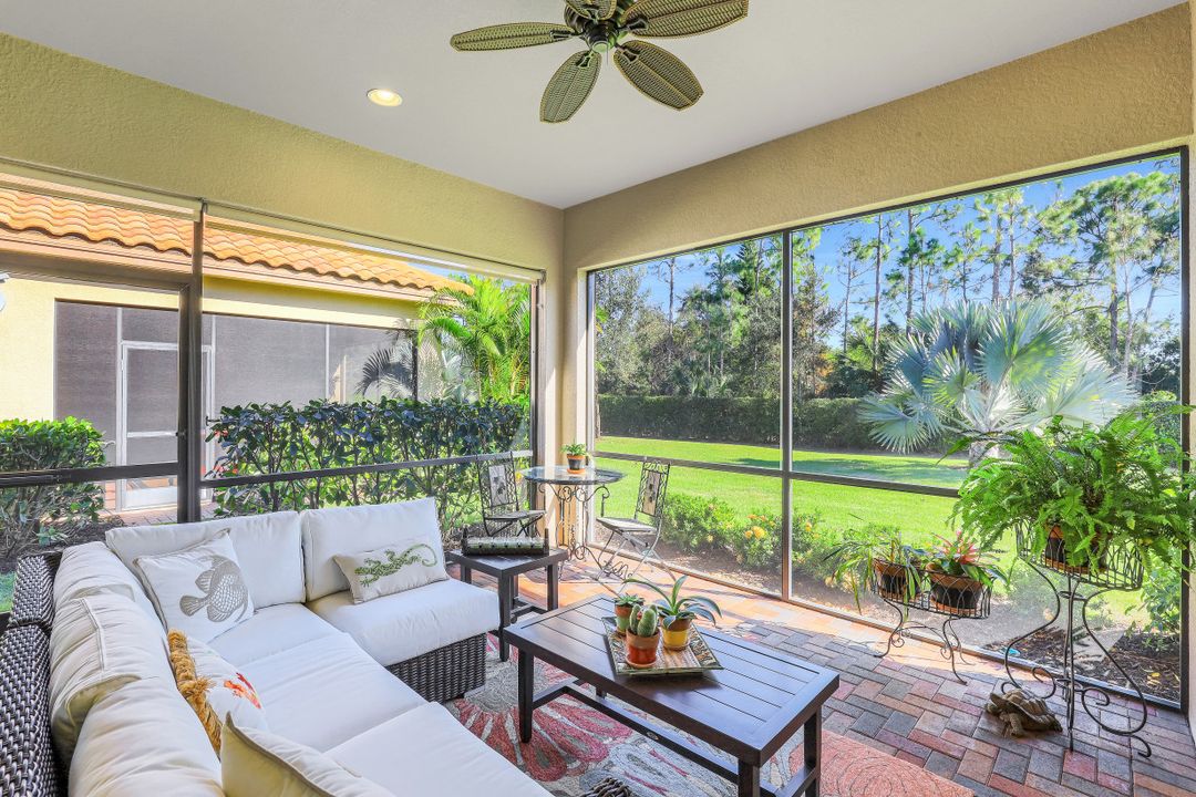 9169 Isla Bella Cir, Bonita Springs, FL 34135