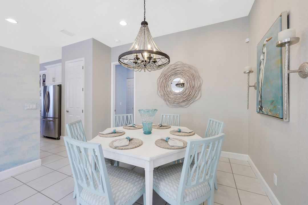 6117 Highwood Park Ln, Naples, FL 34110