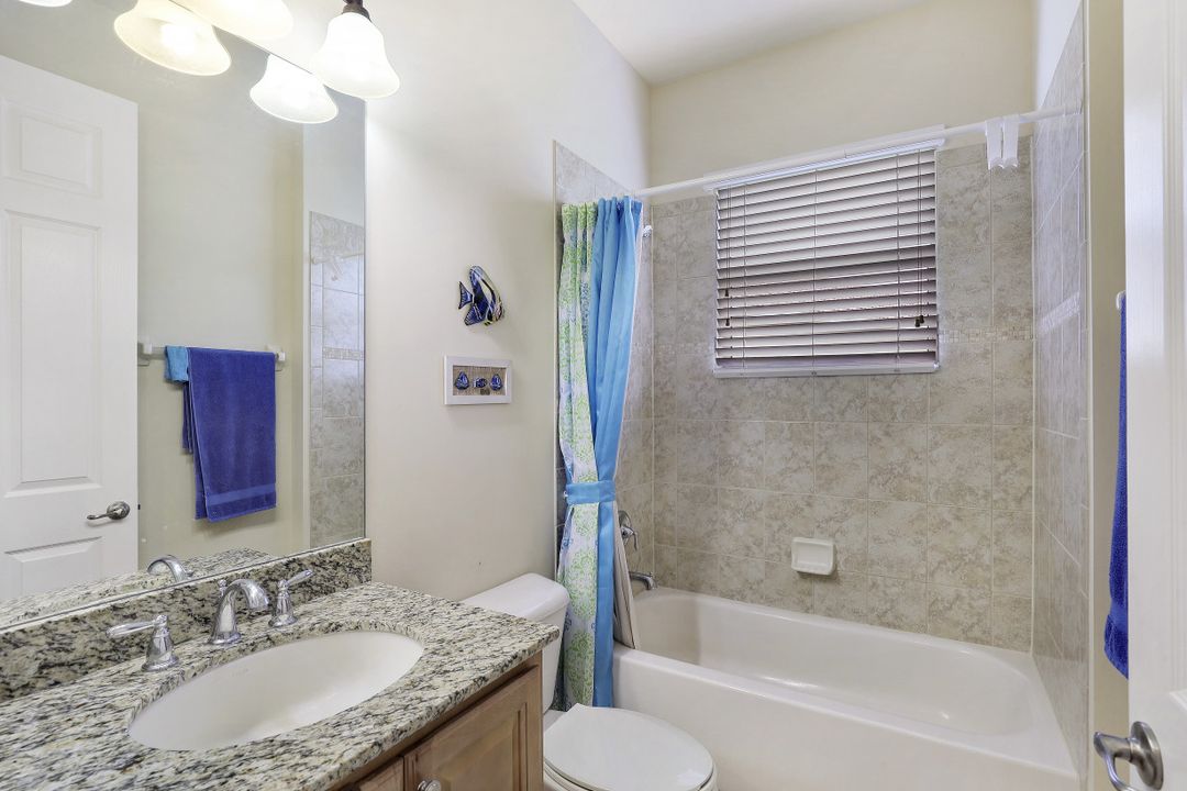 10119 Mimosa Silk Dr, Fort Myers, FL 33913