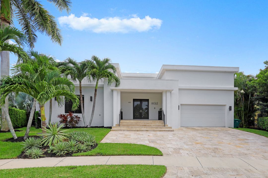 480 Parkhouse Ct, Marco Island, FL 34145