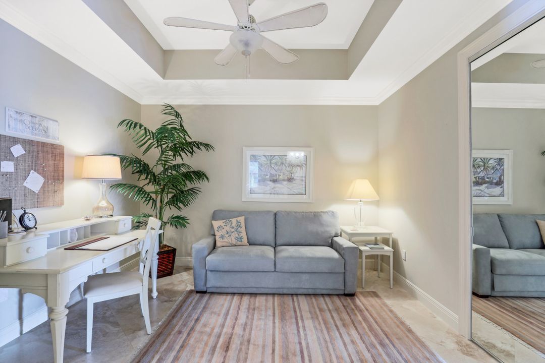 10620 Gulf Shore Dr #401, Naples, FL 34108