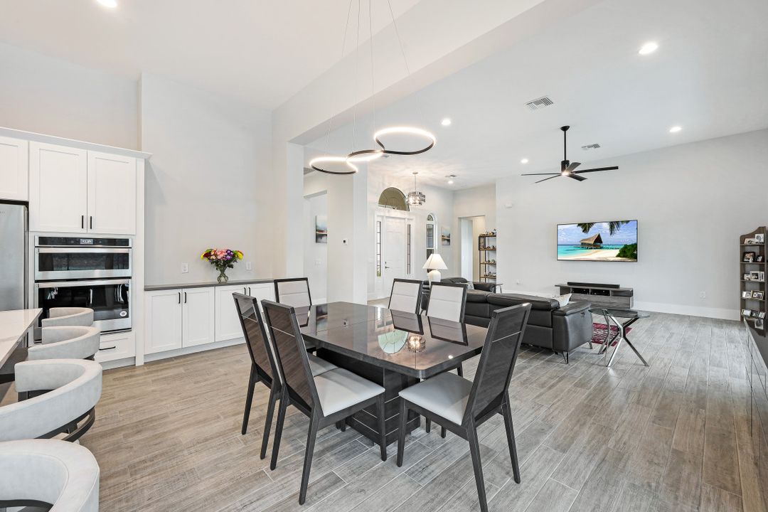 14628 Regatta Ln, Naples, FL 34114