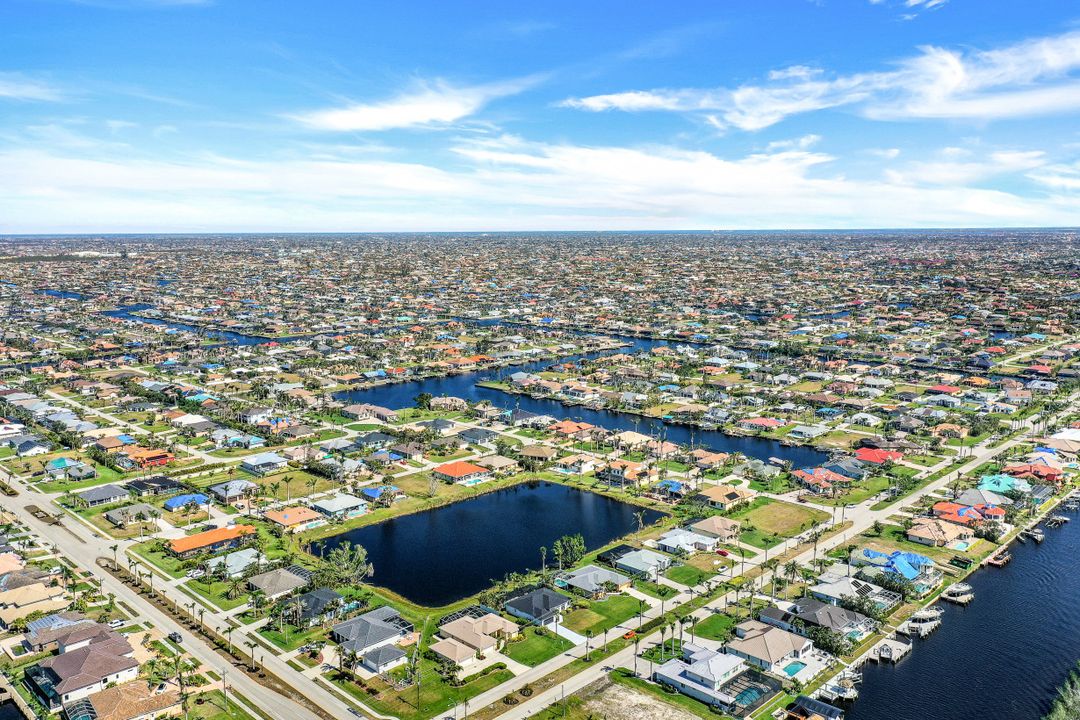 2715 El Dorado Pkwy W, Cape Coral, FL 33914