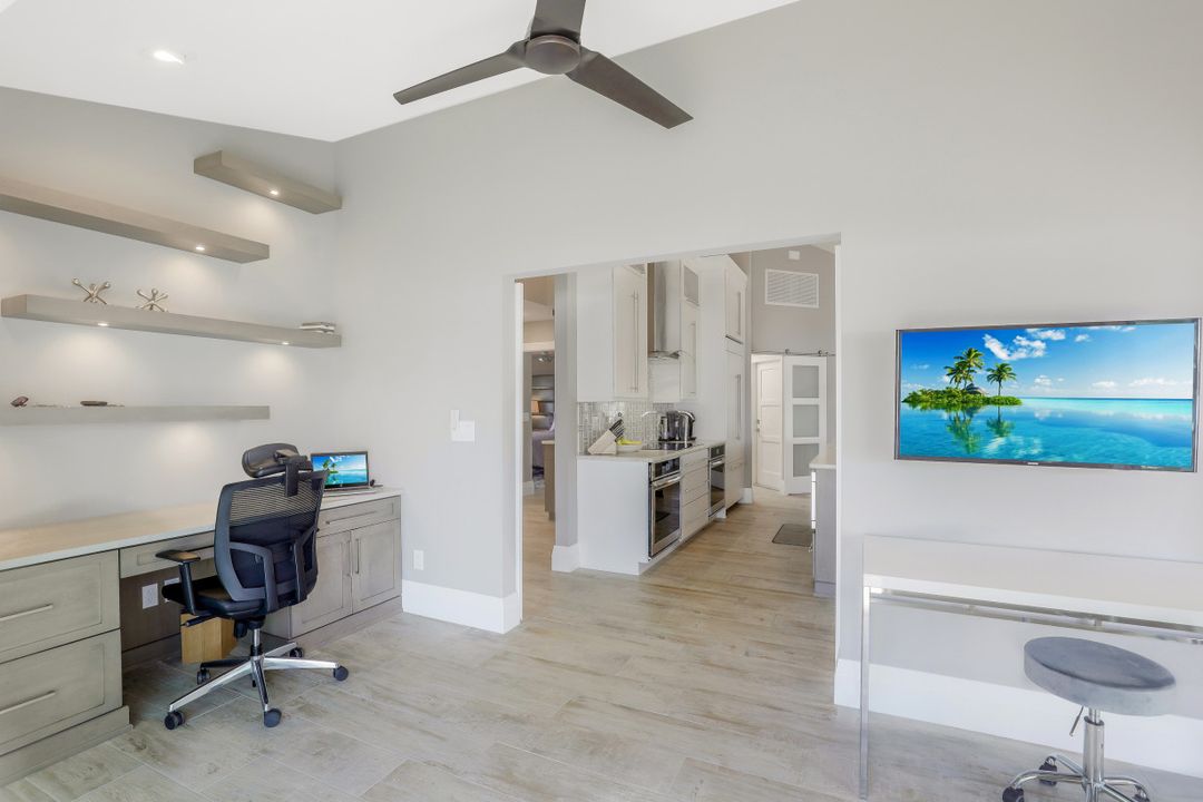 491 Price Ct, Marco Island, FL 34145