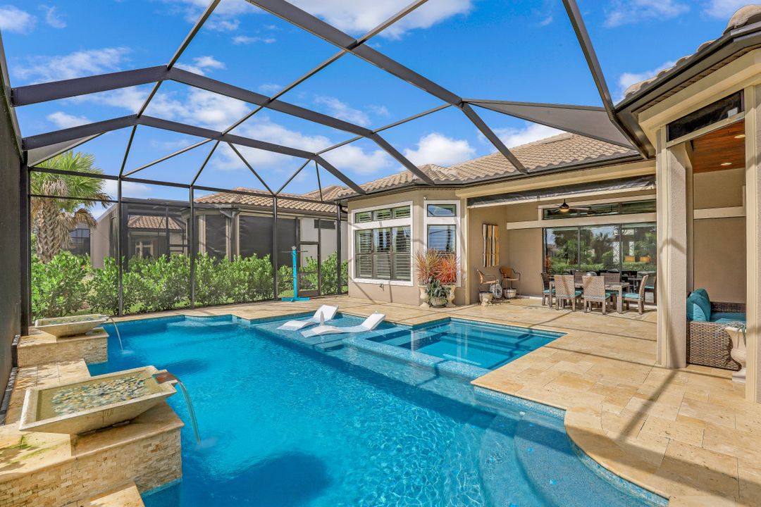 9392 Rapallo St, Naples, FL 34119