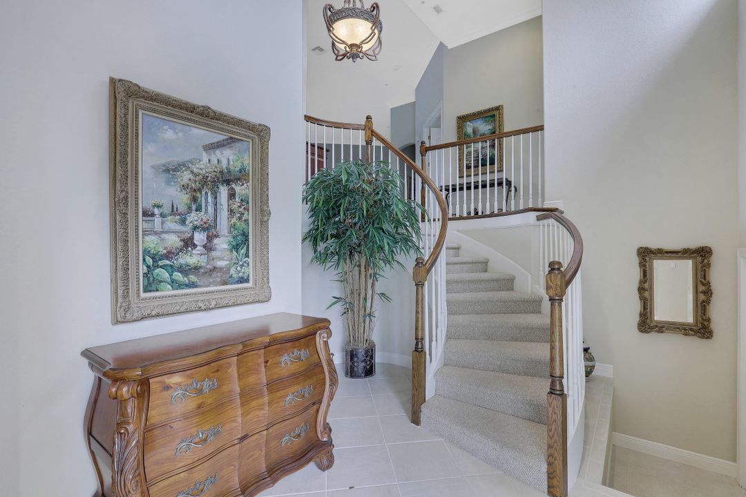 15501 Monterosso Ln #201, Naples, FL 34110