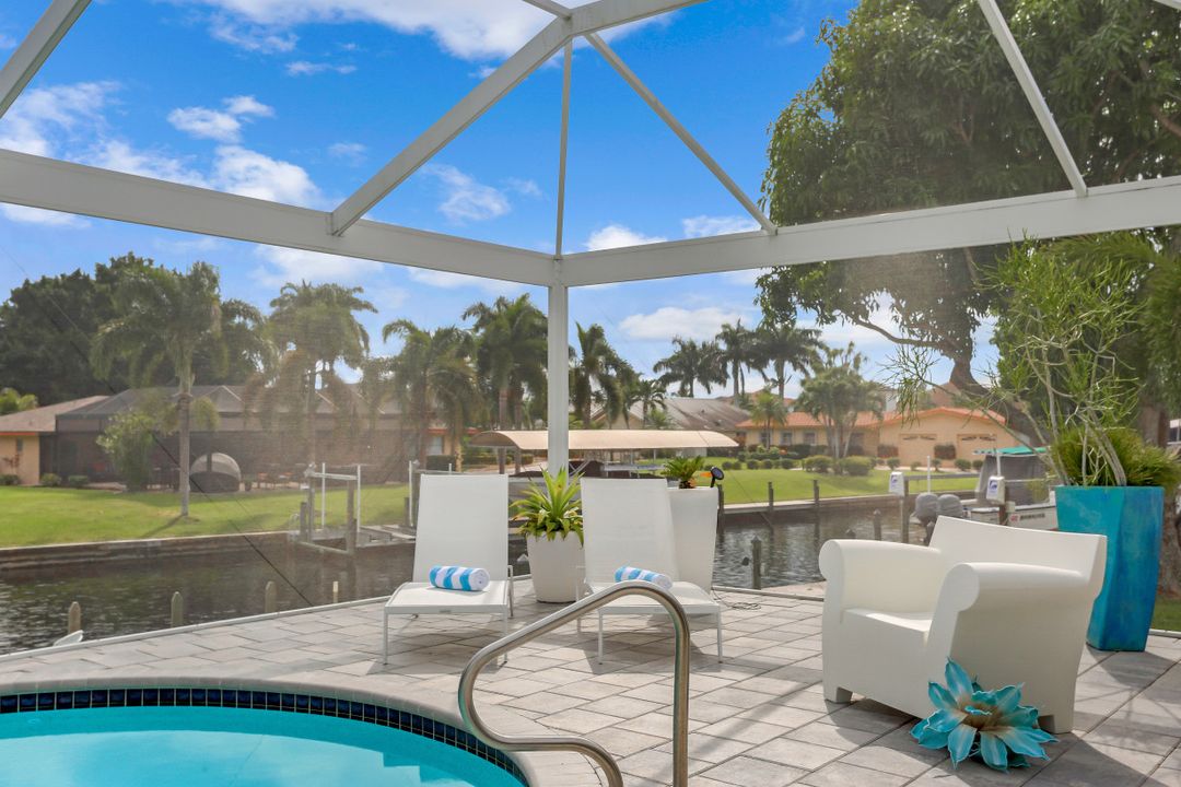 5341 Mikado Ct, Cape Coral, FL 33904