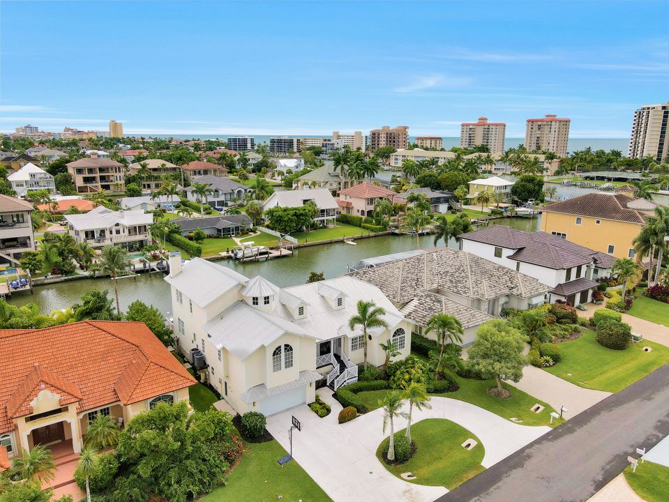 206 Flamingo Ave, Naples, FL 34108