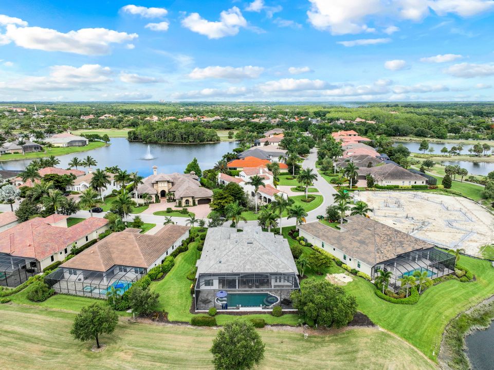 9559 Via Lago Way, Fort Myers, FL 33912