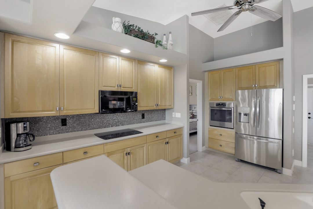 2314 SW 31st Ln, Cape Coral, FL 33914