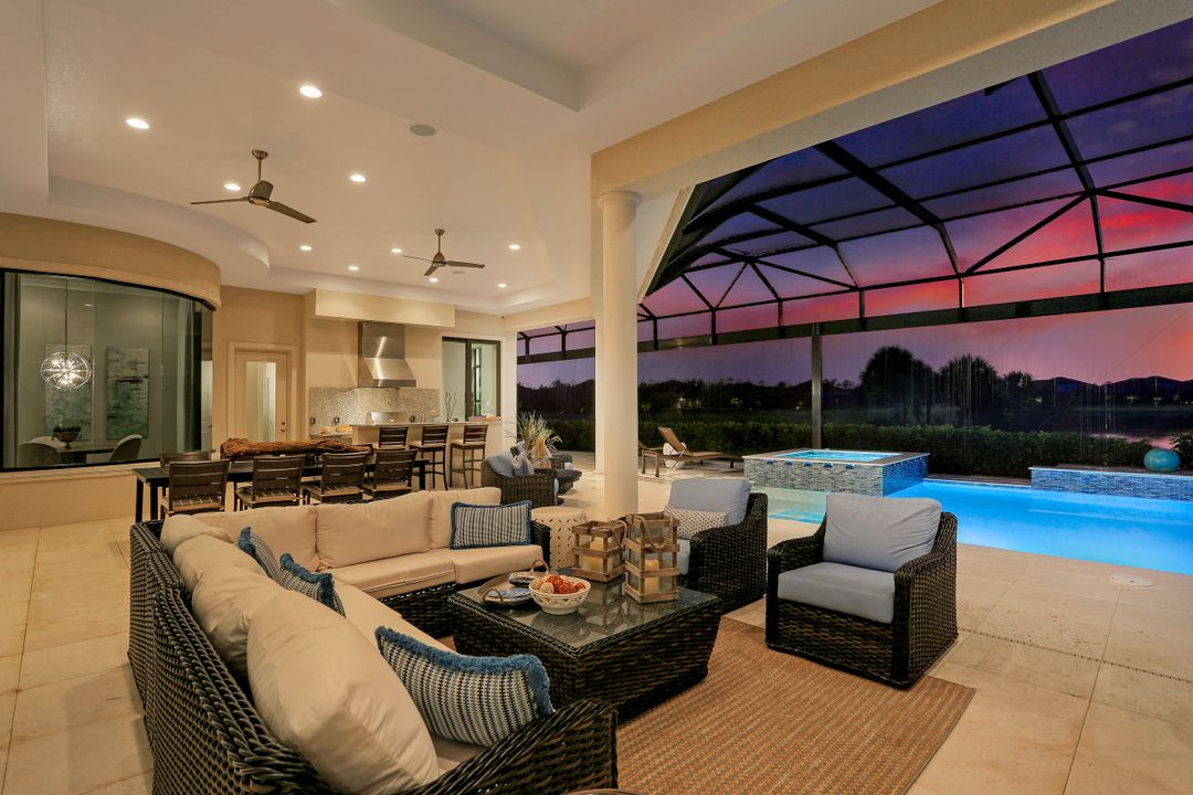 9105 Esplanade Blvd, Naples, FL 34119