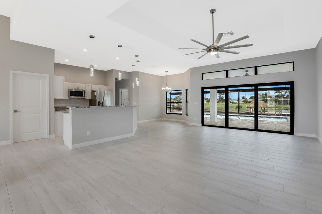 1113 SE 32nd Terrace, Cape Coral, FL 33904