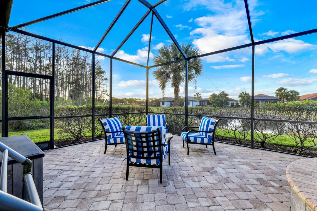 11866 White Stone Dr, Fort Myers, FL 33913