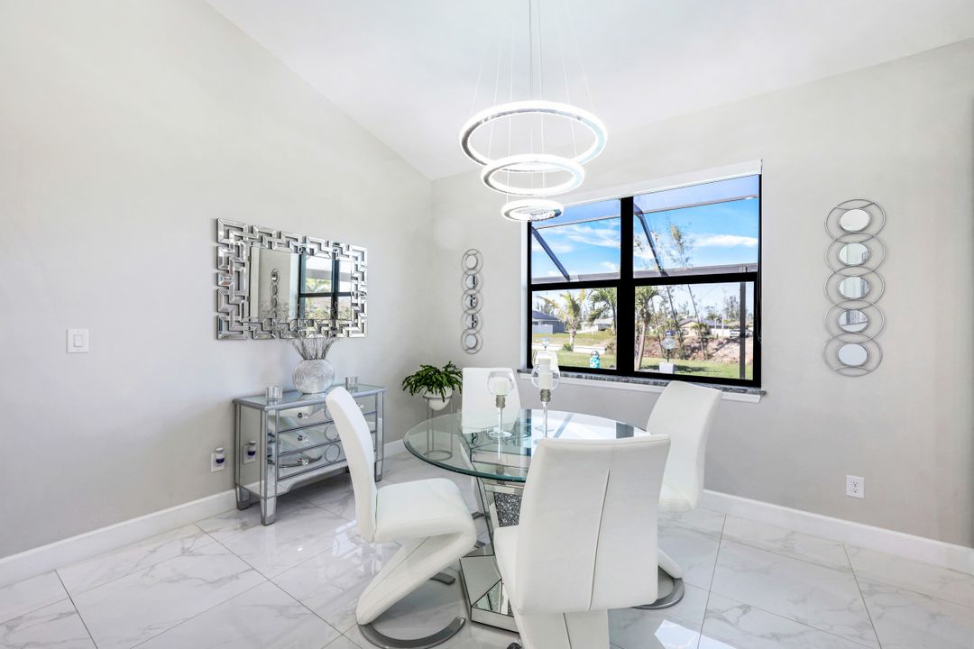 1833 SW 11th Terrace, Cape Coral, FL 33991