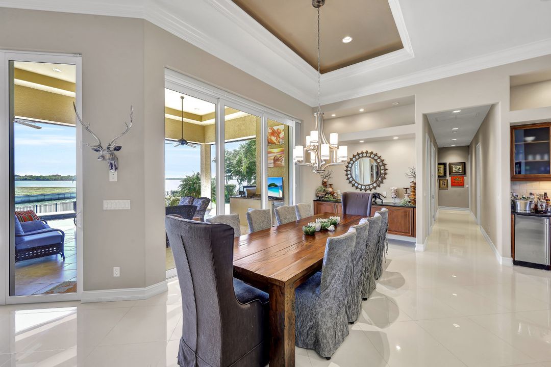 1061 E Inlet Dr, Marco Island, FL 34145