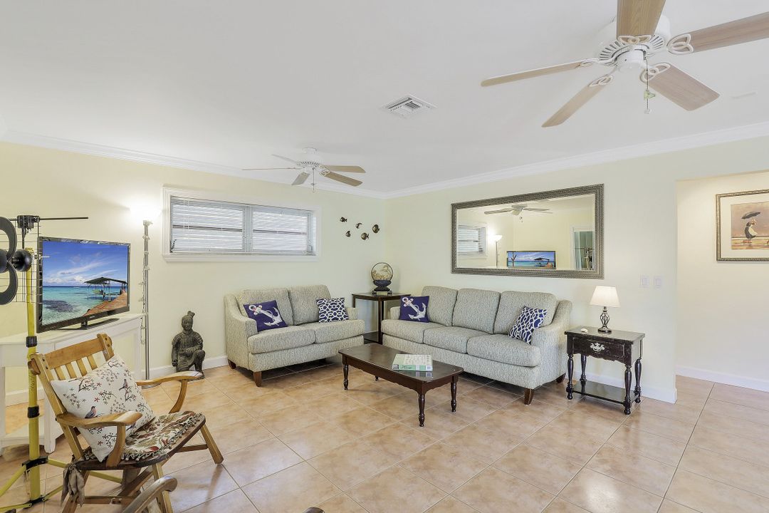9455 Beverly Ln, Sanibel, FL 33957