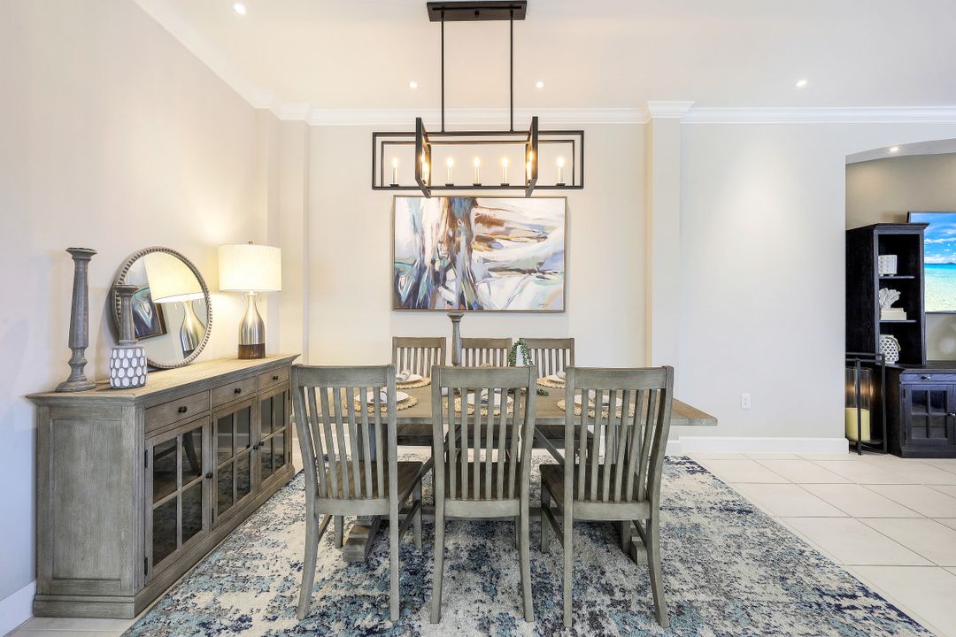 3274 Belon Ln, Naples, FL 34114